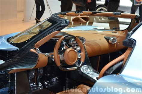 Koenigsegg Regera dashboard at the 2015 Geneva Motor Show