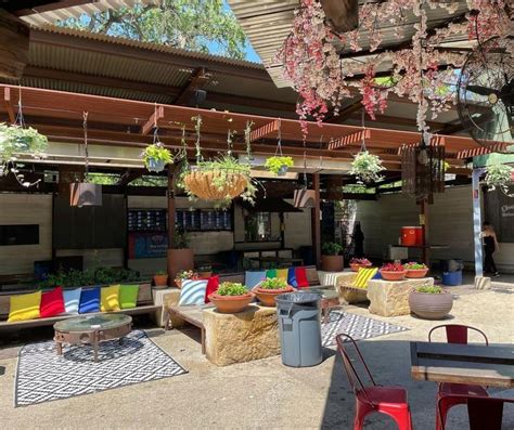 7 things to know in San Antonio food right now: Buzzy River Walk bar plots new location ...