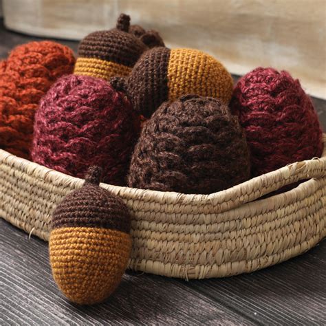 Autumn Medley Centerpiece Crochet Pattern Download – Interweave