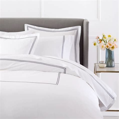 9 Best Grey And White Duvet Cover Sets That Won’t Break The Bank - Sleepy Deep