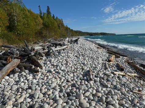 PEBBLE BEACH LAGOON TRAIL • Ontario Nature Trails