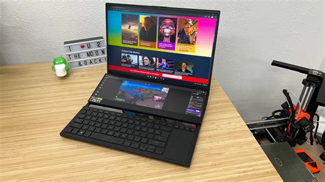 Slideshow: Asus ROG Zephyrus Duo 16 – Photos