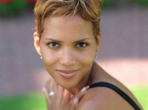 Halle Berry Movies | UMR