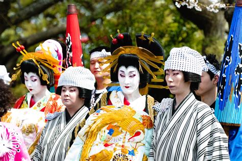 Oiran Sakura Parade Festival - Blain Harasymiw Photography