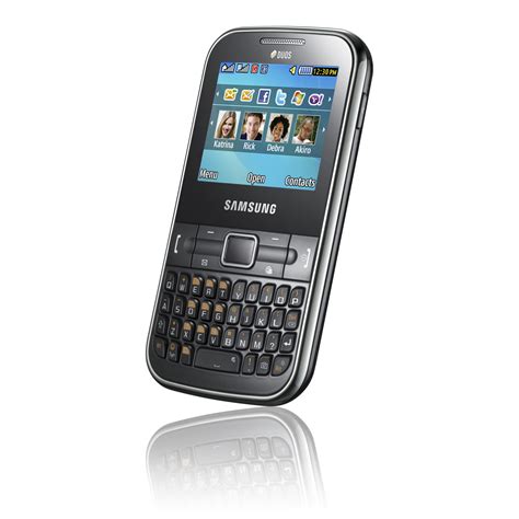 Samsung Ch@t 322 Dual SIM QWERTY phone