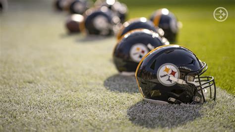 PHOTOS: 2023 Steelers 53-man roster