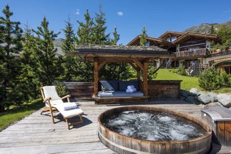Top 10 Summer Chalets in the Alps with a Hot Tub