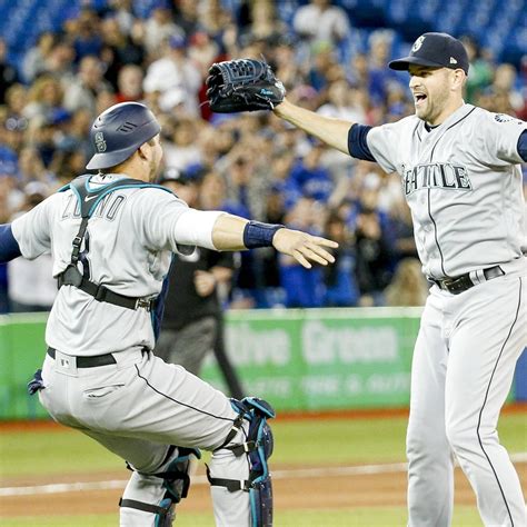 No-Canada! Mariners' Paxton pitches no-hitter in Toronto - oggsync.com