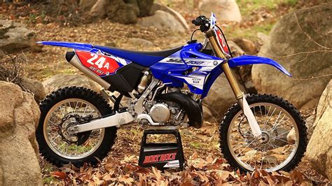 2 Stroke Dirt Bike Wallpapers - Top Free 2 Stroke Dirt Bike Backgrounds ...