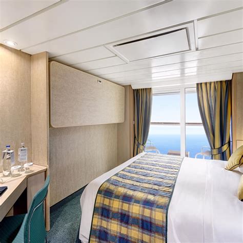 Cabins on MSC Lirica | IgluCruise