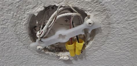 Can I install a DC ceiling fan with this wiring? : HomeImprovement