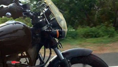 2020 Royal Enfield Thunderbird Spied Testing With New Accessories » Car Blog India