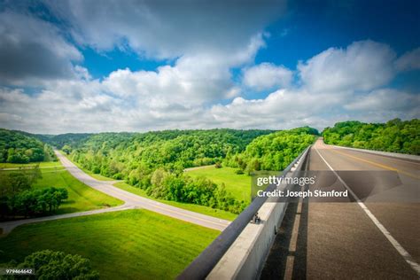 Natchez Trace Parkway Bridge Franklin Tn High-Res Stock Photo - Getty Images