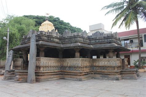 Journeys across Karnataka: Harihareshwara Temple, Harihar