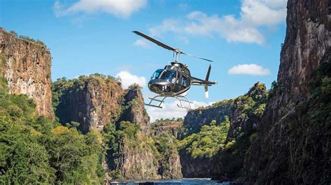 Victoria Falls Helicopter Tour – Flights Over Victoria Falls