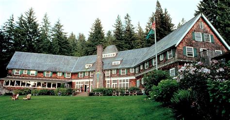 Lake Quinault Lodge, Quinault | Roadtrippers