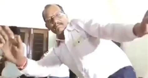 People Dancing On Satakli Meme Video Template Getting Viral On Internet | Memes.co.in