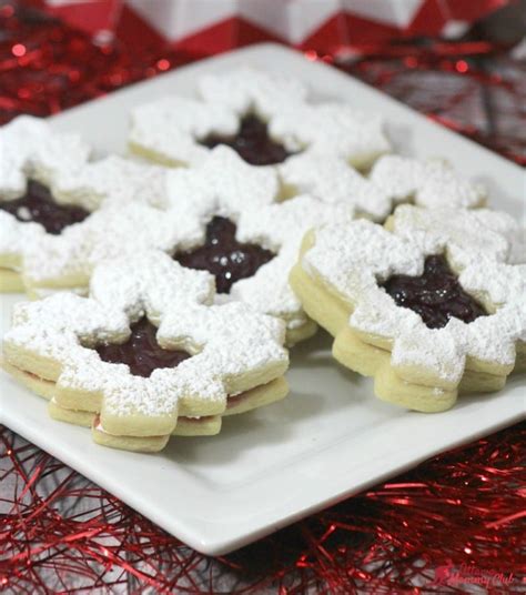 Canada Day Maple Leaf Cookies Recipe - Ottawa Mommy Club - Moms and Kids Online Magazine ...