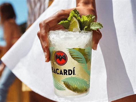 Mojito Cocktails | How to Make a Mojito Cocktail | Mojito Recipe | BACARDÍ US