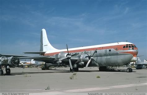 Boeing 377 Stratocruiser - Specifications - Technical Data / Description