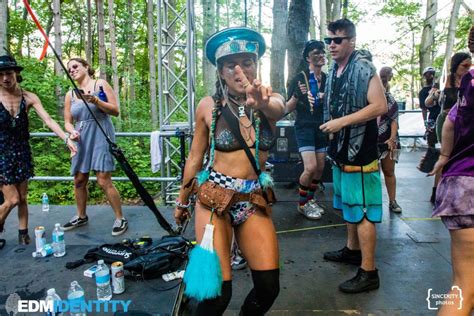 Fashion Looks That We Loved At Electric Forest 2018! | EDM Identity