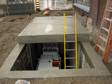 Transformer Vault and Manhole Replacements – London Hydro, London, ON ...