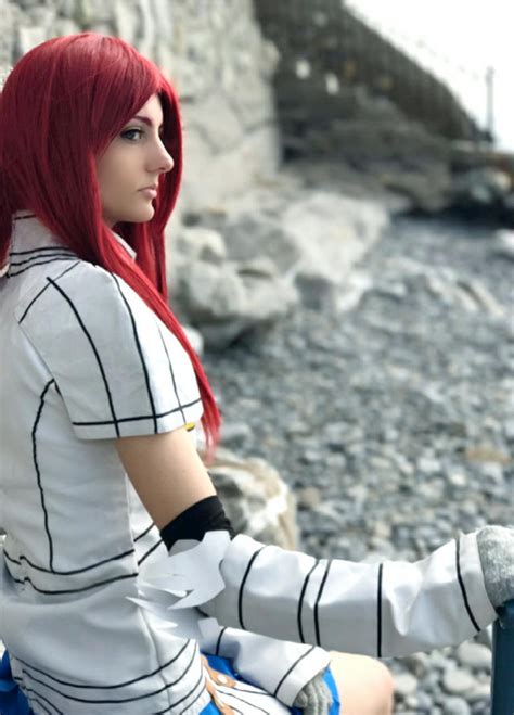 Erza Scarlet - Heart Kreuz Armor by Eschei on DeviantArt