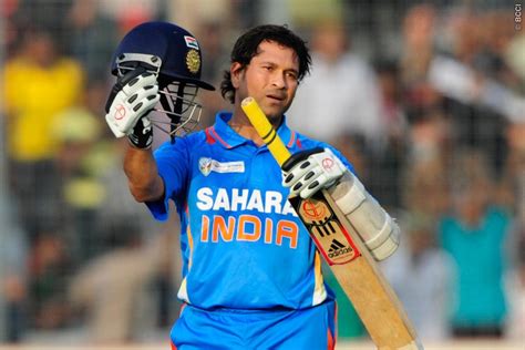 Sachin Tendulkar Provides Financial Help to Bat Maker Ashraf Chacha