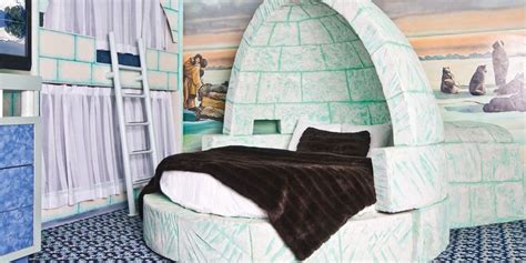 Luxury Igloo Theme Room