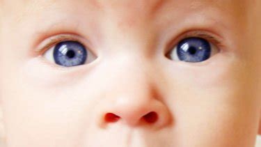 When Do Babies Eyes Change Color? Will They Stay Blue?