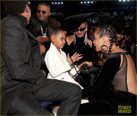 Watch Blue Ivy Tell Beyonce to Stop Clapping at Grammys 2018!: Photo 4023258 | 2018 Grammys ...