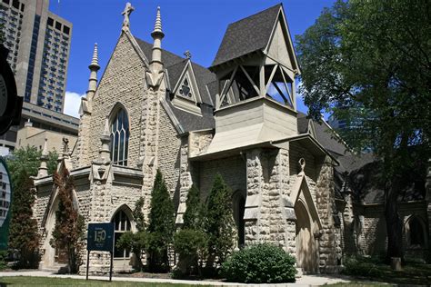 Holy Trinity Anglican Church – Winnipeg Architecture Foundation