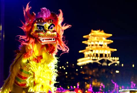 People celebrate upcoming Lantern Festival across China - Chinadaily.com.cn