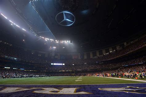 The Mercedes-Benz Superdome - MercedesBlog