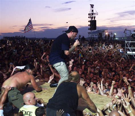 Here's what Fred Durst said about Limp Bizkit's Woodstock '99 performance - Radio X