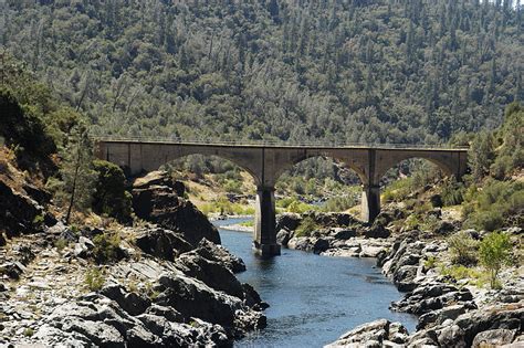 Bridge of the Week: American River Bridges: No Hands Bridge