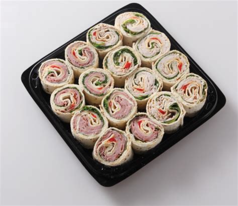 Deli Weekender Small Pinwheel Combo Tray, 32 Oz - Smith’s Food and Drug