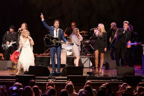 'Nashville' Cast Shares Farewells During Last Days of Filming