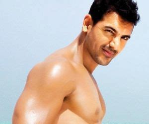 Dostana Movie Cast, Review, Wallpapers & Trailer