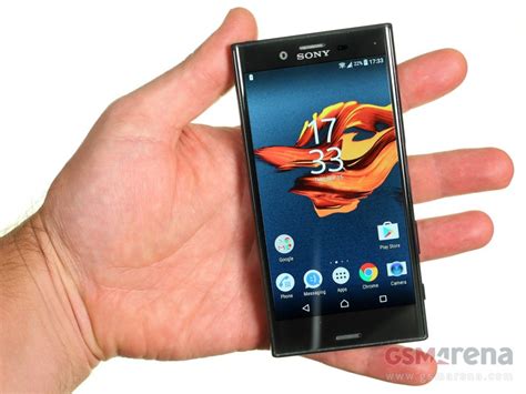 Sony Xperia X Compact pictures, official photos