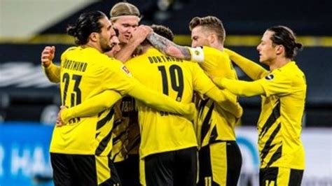 Borussia Dortmund Remain in Race For Champions League Spot | Indiacom ...