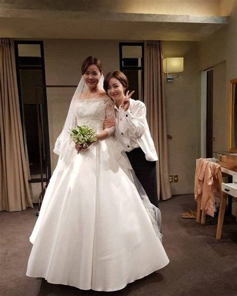 Lee So-yeon Attends Her Sister's Wedding @ HanCinema :: The Korean ...