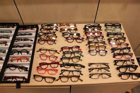 eye*bobs eyewear frames trunk show at Rodes For Her | Holiday decor ...