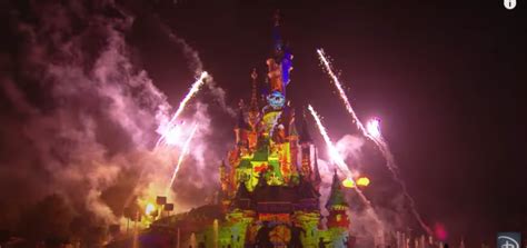 Enjoy This Virtual Viewing of Disney Illuminations Fireworks at Disneyland Paris - MickeyBlog.com