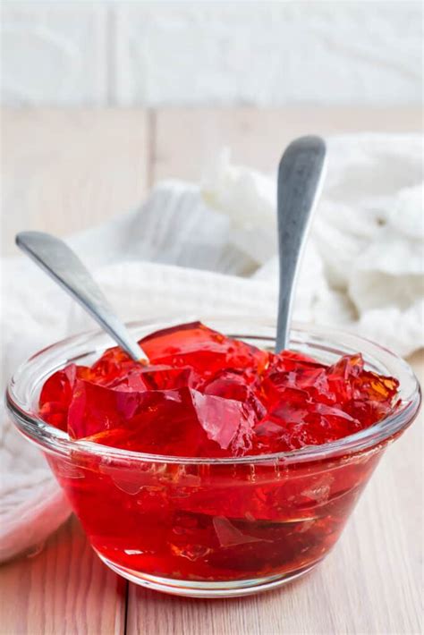 Is Sugar Free Jello Keto-Friendly? (Curb your sweet tooth!)