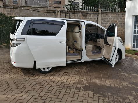 TOYOTA ALPHARD FOR HIRE - LUXURY MINIVAN