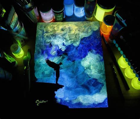 Glow in the Dark Paint Reveals Surprises in Paintings When Lights Go Out