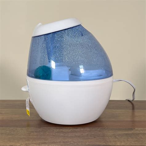 VICKS HUMIDIFIER