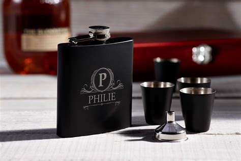 Personalized Flask, Personalized Flask Set with Shot Glasses , wooden gift box with flask ...