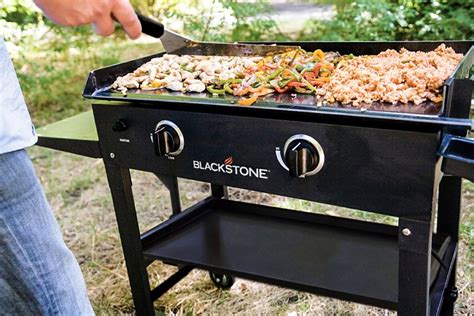 Take a Look at the Best Blackstone Flat Top Grill For Patio Grilling Time